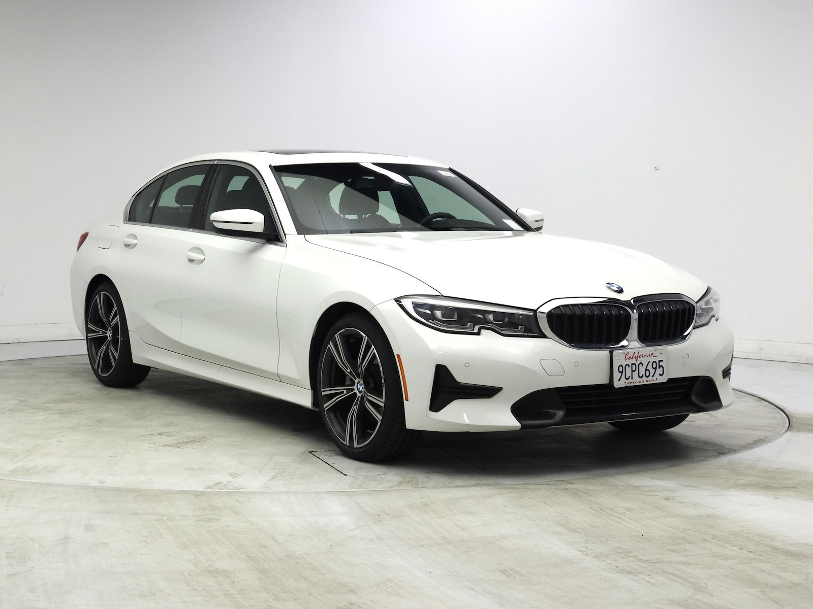 bmw 3 series 2021 3MW5R1J0XM8B50237 image bmw 3 series 2021 3MW5R1J0XM8B50237 image
